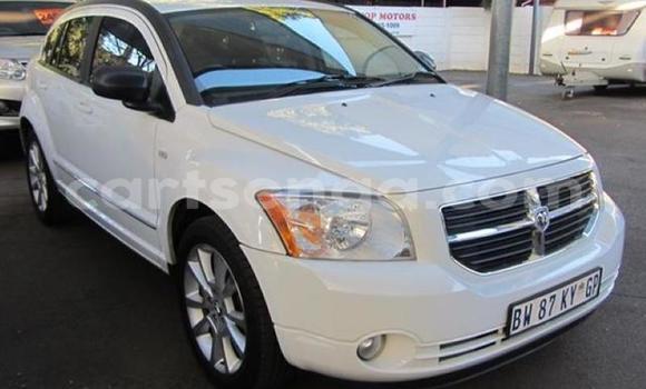 Nunua Ilio tumika Dodge Caliber Silver Gari ndani ya Manzini nchini Manzini Nunua Ilio tumika Dodge Caliber Silver Gari ndani ya Manzini nchini Manzini