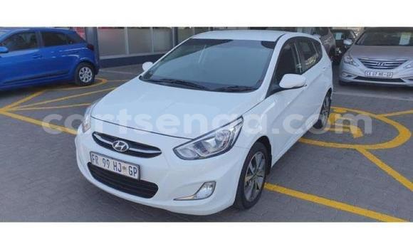 Buy Used Hyundai Accent White Car in Ezulwini in Hhohho Buy Used Hyundai Accent White Car in Ezulwini in Hhohho