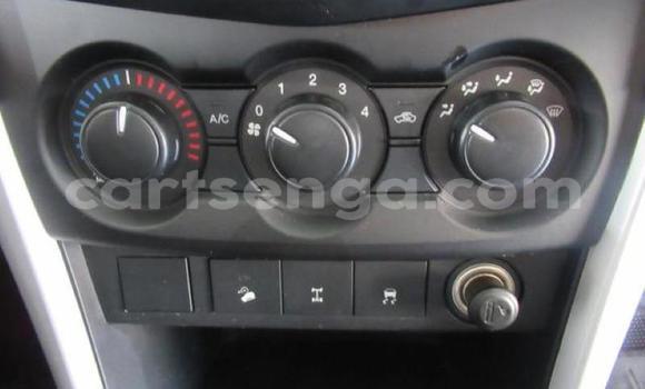 Acheter Occasion Voiture Mazda BT-50 Beige à Mbabane, Manzini Acheter Occasion Voiture Mazda BT-50 Beige à Mbabane, Manzini