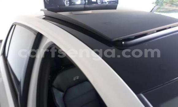 Nunua Ilio tumika Volkswagen Golf R White Gari ndani ya Manzini nchini Manzini Nunua Ilio tumika Volkswagen Golf R White Gari ndani ya Manzini nchini Manzini