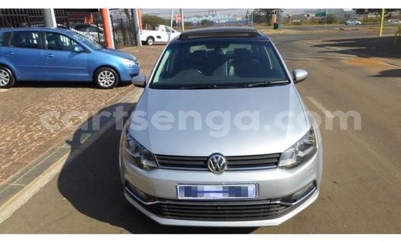 Nunua Ilio tumika Volkswagen Polo Silver Gari ndani ya Big Bend nchini Wilaya ya Lubombo Nunua Ilio tumika Volkswagen Polo Silver Gari ndani ya Big Bend nchini Wilaya ya Lubombo