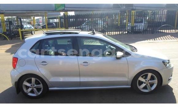 Nunua Ilio tumika Volkswagen Polo Silver Gari ndani ya Big Bend nchini Wilaya ya Lubombo Nunua Ilio tumika Volkswagen Polo Silver Gari ndani ya Big Bend nchini Wilaya ya Lubombo