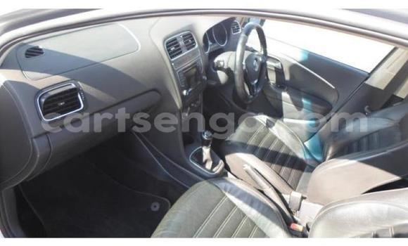 Nunua Ilio tumika Volkswagen Polo Silver Gari ndani ya Big Bend nchini Wilaya ya Lubombo Nunua Ilio tumika Volkswagen Polo Silver Gari ndani ya Big Bend nchini Wilaya ya Lubombo