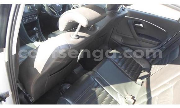 Nunua Ilio tumika Volkswagen Polo Silver Gari ndani ya Big Bend nchini Wilaya ya Lubombo Nunua Ilio tumika Volkswagen Polo Silver Gari ndani ya Big Bend nchini Wilaya ya Lubombo