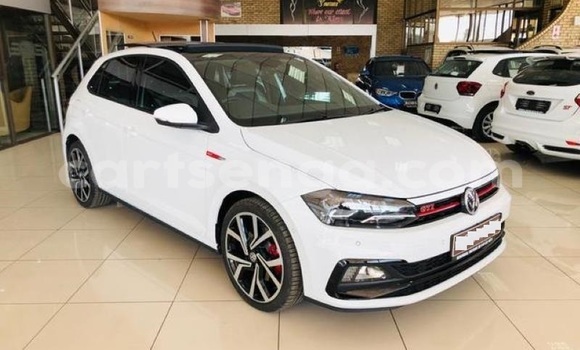 Nunua Ilio tumika Volkswagen Polo GTI White Gari ndani ya Bulembu nchini Hhohho Nunua Ilio tumika Volkswagen Polo GTI White Gari ndani ya Bulembu nchini Hhohho