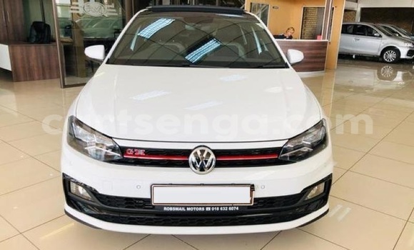 Nunua Ilio tumika Volkswagen Polo GTI White Gari ndani ya Bulembu nchini Hhohho Nunua Ilio tumika Volkswagen Polo GTI White Gari ndani ya Bulembu nchini Hhohho