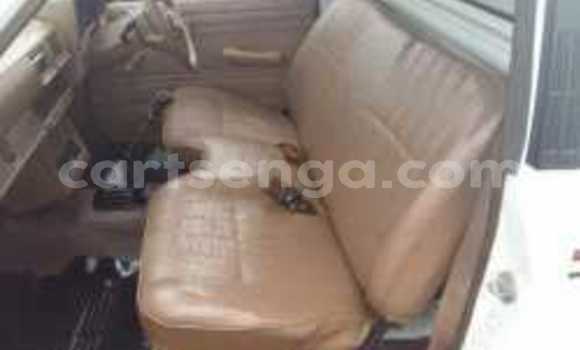 Buy Used Toyota Hilux White Car in Ezulwini in Hhohho Buy Used Toyota Hilux White Car in Ezulwini in Hhohho