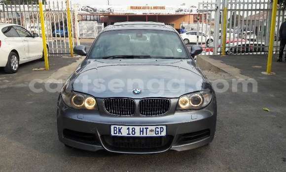 Nunua Ilio tumika BMW 1–Series Silver Gari ndani ya Manzini nchini Manzini Nunua Ilio tumika BMW 1–Series Silver Gari ndani ya Manzini nchini Manzini