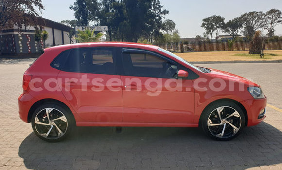 Nunua Ilio tumika Volkswagen Polo Red Gari ndani ya Hlatikulu nchini Wilaya ya Shiselweni Nunua Ilio tumika Volkswagen Polo Red Gari ndani ya Hlatikulu nchini Wilaya ya Shiselweni
