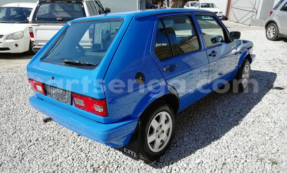 Nunua Ilio tumika Volkswagen Golf R Blue Gari ndani ya Ezulwini nchini Hhohho Nunua Ilio tumika Volkswagen Golf R Blue Gari ndani ya Ezulwini nchini Hhohho