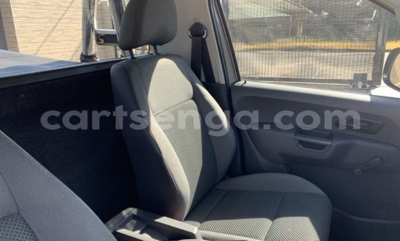 Nunua Ilio tumika Volkswagen Amarok Silver Gari ndani ya Ezulwini nchini Hhohho Nunua Ilio tumika Volkswagen Amarok Silver Gari ndani ya Ezulwini nchini Hhohho