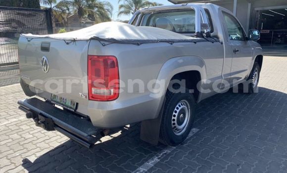 Nunua Ilio tumika Volkswagen Amarok Silver Gari ndani ya Ezulwini nchini Hhohho Nunua Ilio tumika Volkswagen Amarok Silver Gari ndani ya Ezulwini nchini Hhohho