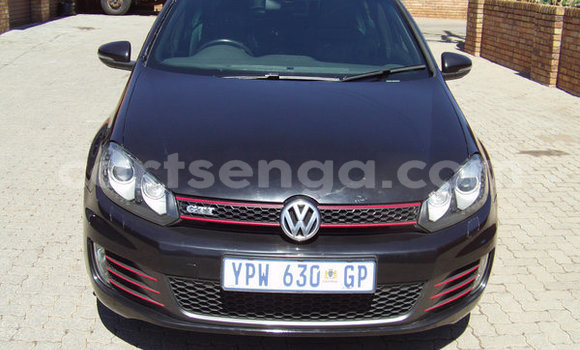 Nunua Ilio tumika Volkswagen Golf Black Gari ndani ya Ezulwini nchini Hhohho Nunua Ilio tumika Volkswagen Golf Black Gari ndani ya Ezulwini nchini Hhohho