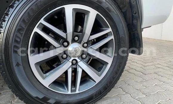 Nunua Ilio tumika Toyota Fortuner White Gari ndani ya Bhunya nchini Manzini Nunua Ilio tumika Toyota Fortuner White Gari ndani ya Bhunya nchini Manzini