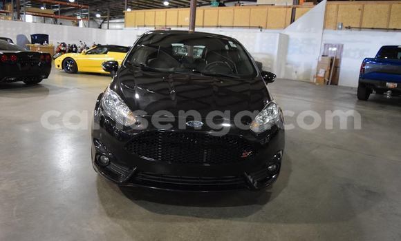 Nunua Ilio tumika Ford Fiesta ST Black Gari ndani ya Ezulwini nchini Hhohho Nunua Ilio tumika Ford Fiesta ST Black Gari ndani ya Ezulwini nchini Hhohho