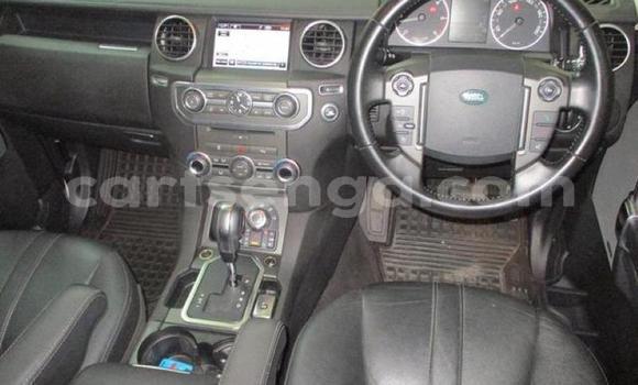 Buy Used Land Rover Discovery White Car in Big Bend in Lubombo District Buy Used Land Rover Discovery White Car in Big Bend in Lubombo District