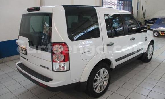 Buy Used Land Rover Discovery White Car in Big Bend in Lubombo District Buy Used Land Rover Discovery White Car in Big Bend in Lubombo District