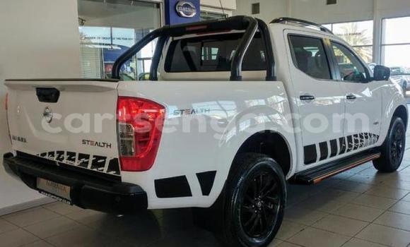 Acheter Occasion Voiture Nissan Navara Blanc à Bhunya, Manzini Acheter Occasion Voiture Nissan Navara Blanc à Bhunya, Manzini