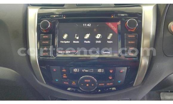 Acheter Occasion Voiture Nissan Navara Blanc à Bhunya, Manzini Acheter Occasion Voiture Nissan Navara Blanc à Bhunya, Manzini