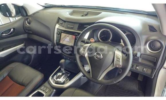 Acheter Occasion Voiture Nissan Navara Blanc à Bhunya, Manzini Acheter Occasion Voiture Nissan Navara Blanc à Bhunya, Manzini