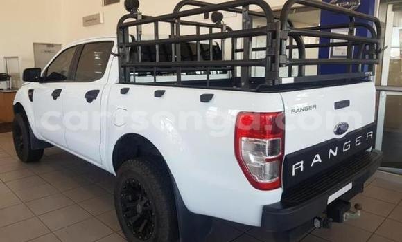 Acheter Occasion Voiture Ford Ranger Blanc à Bhunya, Manzini Acheter Occasion Voiture Ford Ranger Blanc à Bhunya, Manzini