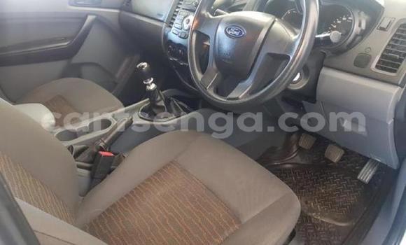 Acheter Occasion Voiture Ford Ranger Blanc à Bhunya, Manzini Acheter Occasion Voiture Ford Ranger Blanc à Bhunya, Manzini