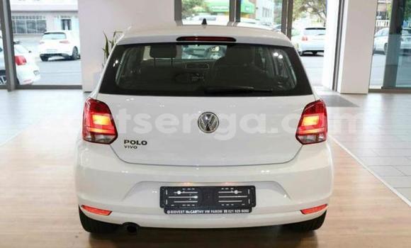 Acheter Occasion Voiture Volkswagen Polo Blanc à Bhunya, Manzini Acheter Occasion Voiture Volkswagen Polo Blanc à Bhunya, Manzini