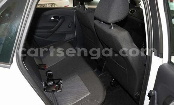 Acheter Occasion Voiture Volkswagen Polo Blanc à Bhunya, Manzini Acheter Occasion Voiture Volkswagen Polo Blanc à Bhunya, Manzini