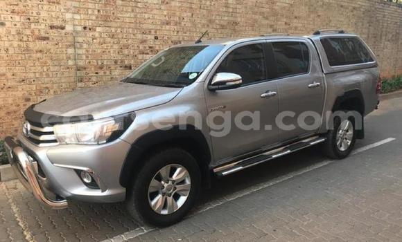 Acheter Occasion Voiture Toyota Hilux Gris à Bhunya, Manzini Acheter Occasion Voiture Toyota Hilux Gris à Bhunya, Manzini