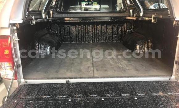 Acheter Occasion Voiture Toyota Hilux Gris à Bhunya, Manzini Acheter Occasion Voiture Toyota Hilux Gris à Bhunya, Manzini