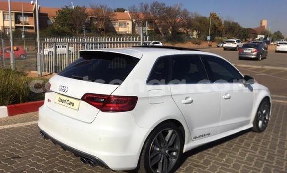 Acheter Occasion Voiture Audi A3 Blanc à Bhunya, Manzini Acheter Occasion Voiture Audi A3 Blanc à Bhunya, Manzini