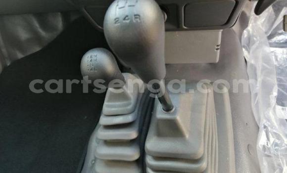 Acheter Occasion Voiture Nissan Hardbody Blanc à Bhunya, Manzini Acheter Occasion Voiture Nissan Hardbody Blanc à Bhunya, Manzini