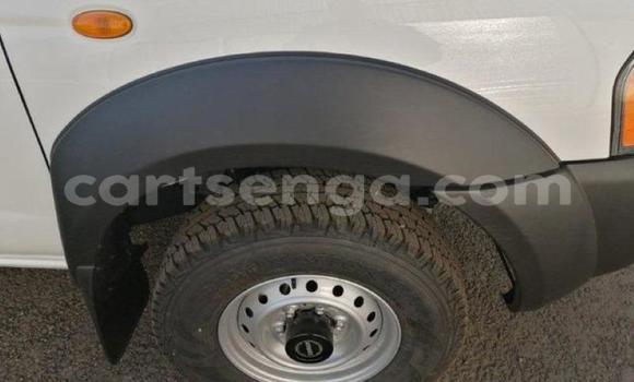 Acheter Occasion Voiture Nissan Hardbody Blanc à Bhunya, Manzini Acheter Occasion Voiture Nissan Hardbody Blanc à Bhunya, Manzini