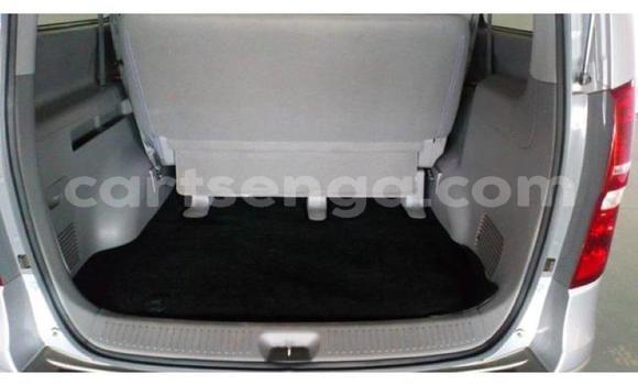 Acheter Occasion Voiture Hyundai H1 Gris à Bhunya, Manzini Acheter Occasion Voiture Hyundai H1 Gris à Bhunya, Manzini