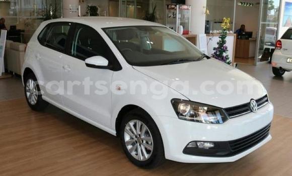 Acheter Occasion Voiture Volkswagen Polo Blanc à Bhunya, Manzini Acheter Occasion Voiture Volkswagen Polo Blanc à Bhunya, Manzini