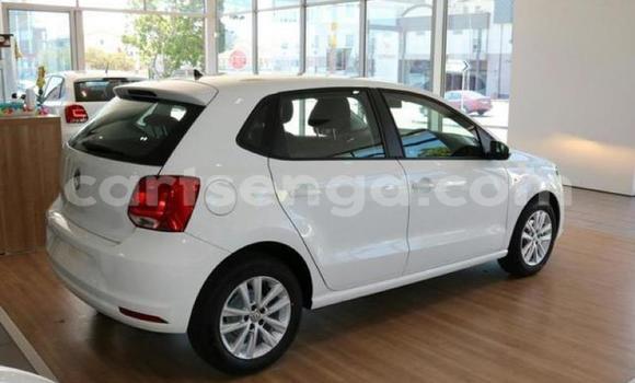 Acheter Occasion Voiture Volkswagen Polo Blanc à Bhunya, Manzini Acheter Occasion Voiture Volkswagen Polo Blanc à Bhunya, Manzini