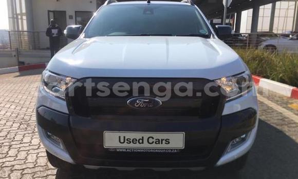 Acheter Occasion Voiture Ford Ranger Blanc à Bhunya, Manzini Acheter Occasion Voiture Ford Ranger Blanc à Bhunya, Manzini