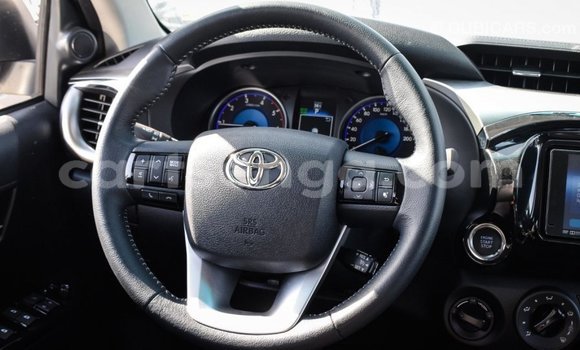 Buy Import Toyota Hilux Other Car in Import - Dubai in Hhohho Buy Import Toyota Hilux Other Car in Import - Dubai in Hhohho