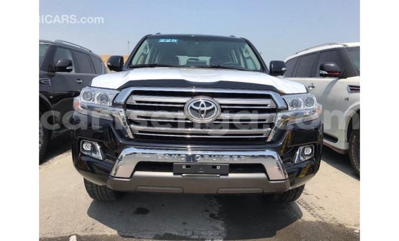 Buy Import Toyota Land Cruiser Black Car in Import - Dubai in Hhohho Buy Import Toyota Land Cruiser Black Car in Import - Dubai in Hhohho