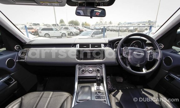 Acheter Import Voiture Land Rover Range Rover Noir à Import - Dubai, Hhohho Acheter Import Voiture Land Rover Range Rover Noir à Import - Dubai, Hhohho