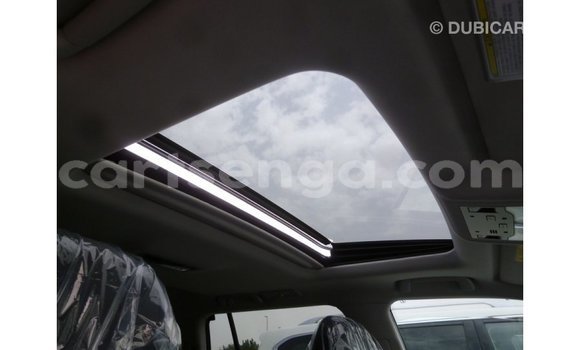 Acheter Import Voiture Lexus LX Blanc à Import - Dubai, Hhohho Acheter Import Voiture Lexus LX Blanc à Import - Dubai, Hhohho