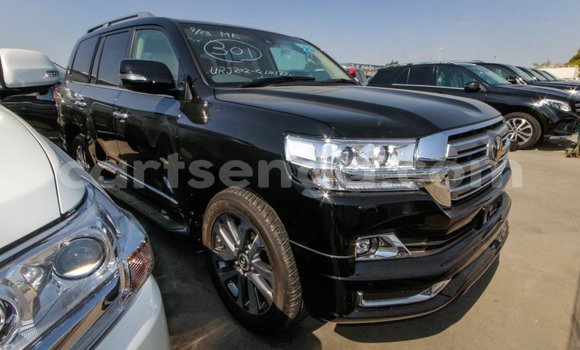 Acheter Import Voiture Toyota Land Cruiser Noir à Import - Dubai, Hhohho Acheter Import Voiture Toyota Land Cruiser Noir à Import - Dubai, Hhohho