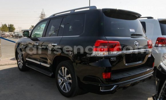 Acheter Import Voiture Toyota Land Cruiser Noir à Import - Dubai, Hhohho Acheter Import Voiture Toyota Land Cruiser Noir à Import - Dubai, Hhohho