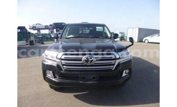 Nunua Imported Toyota Land Cruiser Black Gari ndani ya Import - Dubai nchini Hhohho Nunua Imported Toyota Land Cruiser Black Gari ndani ya Import - Dubai nchini Hhohho