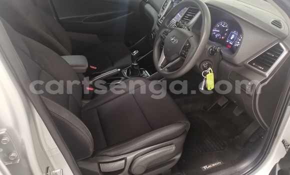 Buy Used Hyundai Tucson Silver Car in Mbabane in Manzini Buy Used Hyundai Tucson Silver Car in Mbabane in Manzini