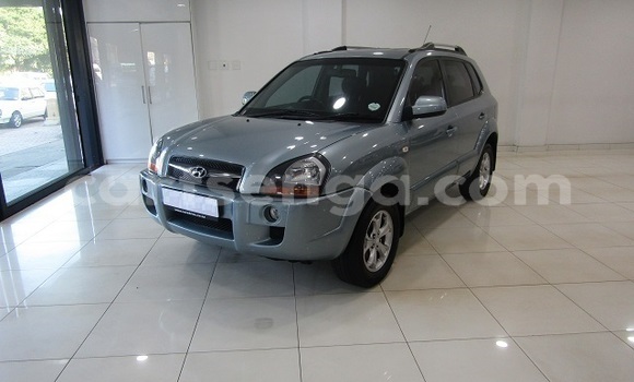 Buy Used Hyundai Tucson Blue Car in Ezulwini in Hhohho Buy Used Hyundai Tucson Blue Car in Ezulwini in Hhohho