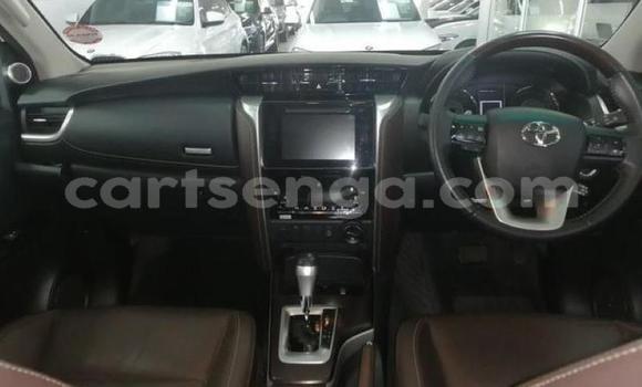 Acheter Occasion Voiture Toyota Fortuner Blanc à Mankayane, Manzini Acheter Occasion Voiture Toyota Fortuner Blanc à Mankayane, Manzini