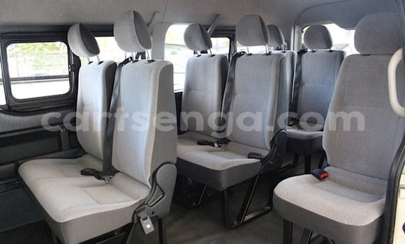 Nunua Ilio tumika Toyota Pickup White Gari ndani ya Mbabane nchini Manzini Nunua Ilio tumika Toyota Pickup White Gari ndani ya Mbabane nchini Manzini