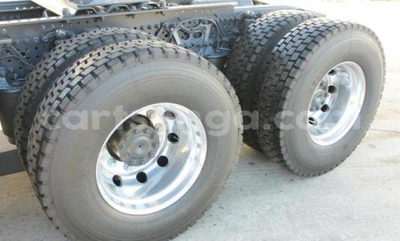 Nunua Ilio tumika Mercedes‒Benz Truck White Lori ndani ya Mbabane nchini Manzini Nunua Ilio tumika Mercedes‒Benz Truck White Lori ndani ya Mbabane nchini Manzini