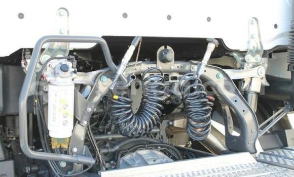 Nunua Ilio tumika Mercedes‒Benz Truck White Lori ndani ya Mbabane nchini Manzini Nunua Ilio tumika Mercedes‒Benz Truck White Lori ndani ya Mbabane nchini Manzini